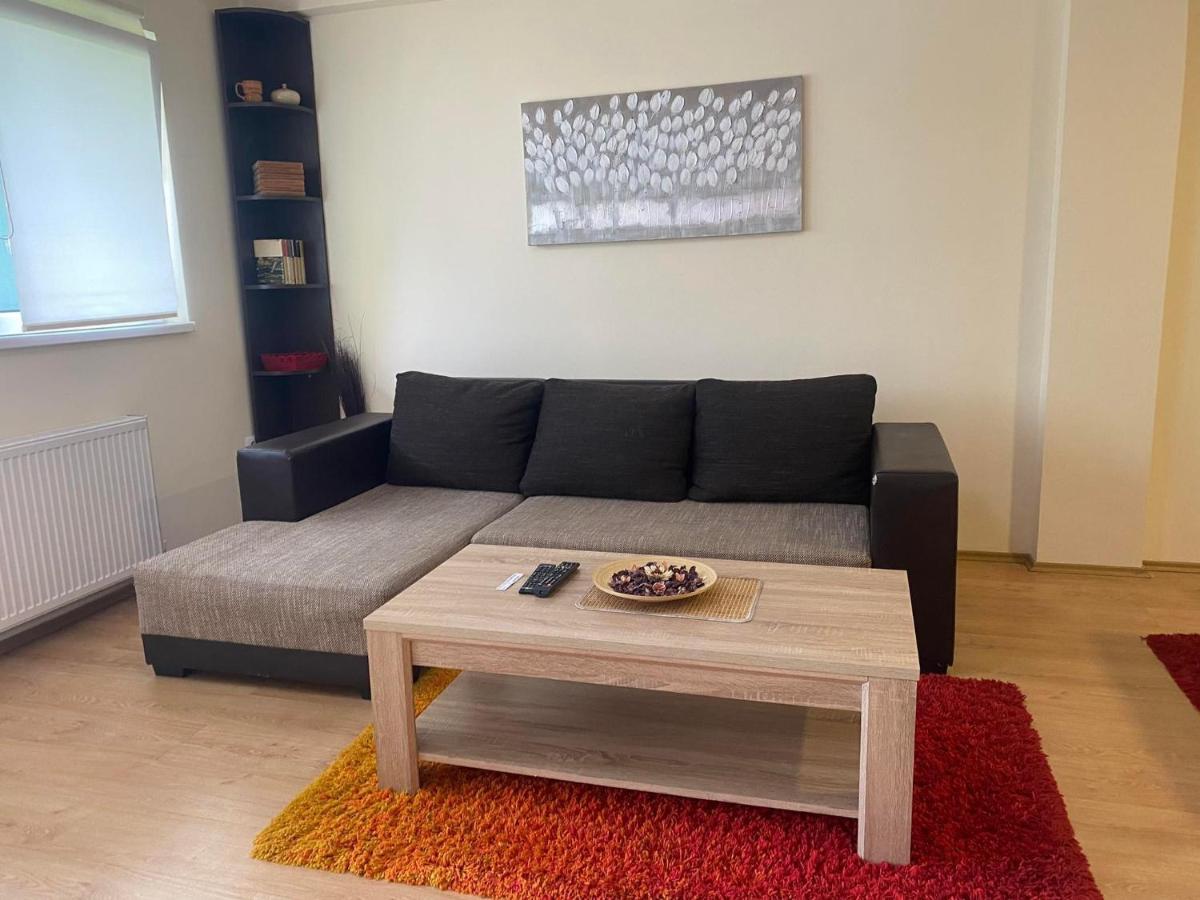 Modern Terrace Apartment Smederevo Ngoại thất bức ảnh